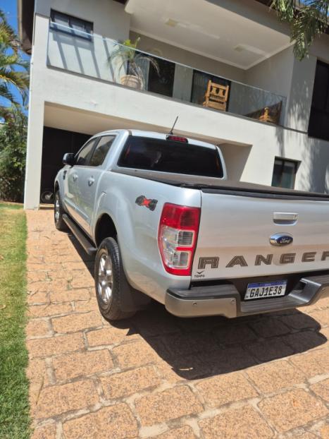 FORD Ranger 2.0 4P TURBO DIESEL XLS CABINE DUPLA AUTOMTICO, Foto 3