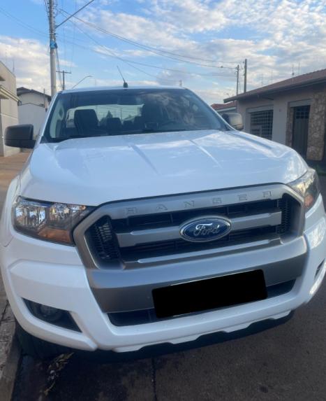 FORD Ranger 2.2 16V XLS DIESEL 4X4 CABINE DUPLA AUTOMTICO, Foto 4