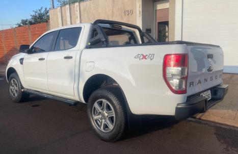 FORD Ranger 2.2 16V XLS DIESEL 4X4 CABINE DUPLA AUTOMTICO, Foto 8