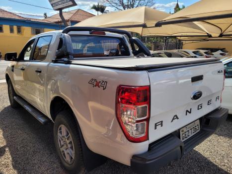 FORD Ranger 2.2 16V XLS DIESEL 4X4 CABINE DUPLA AUTOMTICO, Foto 3