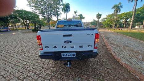 FORD Ranger 2.2 16V XLS DIESEL 4X4 CABINE DUPLA AUTOMTICO, Foto 9