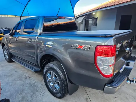 FORD Ranger 2.2 16V XLS DIESEL 4X4 CABINE DUPLA AUTOMTICO, Foto 4