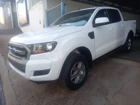 FORD Ranger 2.2 16V XLS DIESEL 4X4 CABINE DUPLA AUTOMTICO, Foto 1