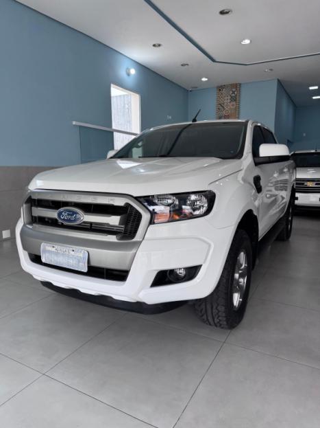 FORD Ranger 2.2 16V XLS DIESEL 4X4 CABINE DUPLA AUTOMTICO, Foto 5