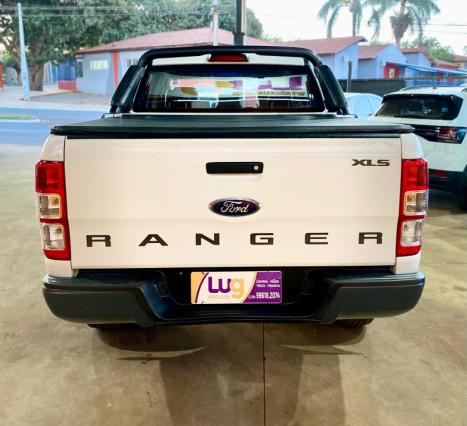 FORD Ranger 2.2 16V XLS DIESEL 4X4 CABINE DUPLA AUTOMTICO, Foto 3