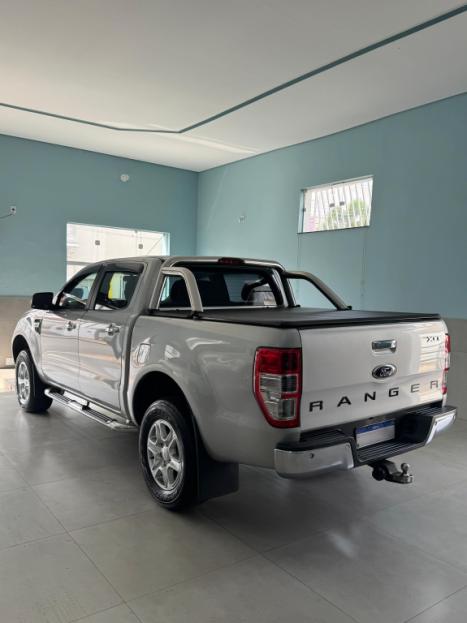 FORD Ranger 2.5 16V FLEX XLT CABINE DUPLA, Foto 5