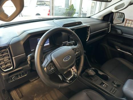 FORD Ranger 3.0 V6 24V 4X4 XLT TURBO DIESEL CABINE DUPLA AUTOMTICO, Foto 17