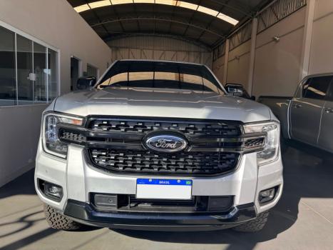 FORD Ranger 3.0 V6 24V 4X4 XLT TURBO DIESEL CABINE DUPLA AUTOMTICO, Foto 3