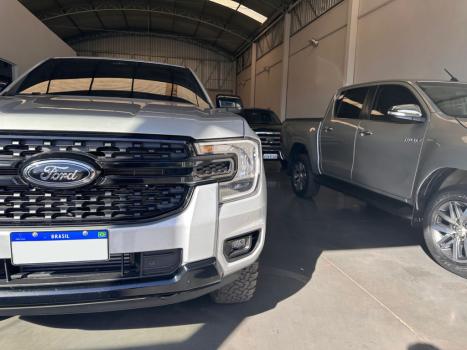 FORD Ranger 3.0 V6 24V 4X4 XLT TURBO DIESEL CABINE DUPLA AUTOMTICO, Foto 4