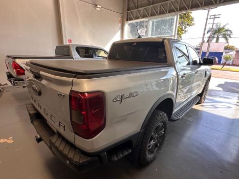 FORD Ranger 3.0 V6 24V 4X4 XLT TURBO DIESEL CABINE DUPLA AUTOMTICO, Foto 8