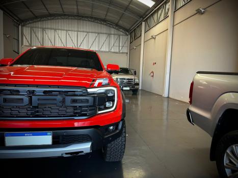 FORD Ranger 3.0 V6 24V CABINE DUPLA RAPTOR 4X4 AUTOMTICO, Foto 4