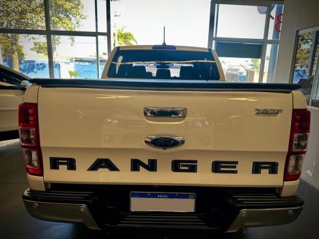 FORD Ranger 3.2 20V XLT 4X4 CABINE DUPLA TURBO DIESEL AUTOMTICO, Foto 10