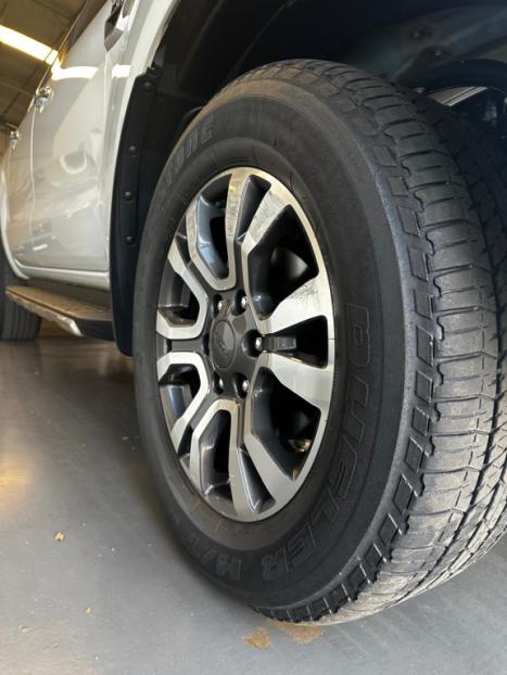 FORD Ranger 3.2 20V XLT 4X4 CABINE DUPLA TURBO DIESEL AUTOMTICO, Foto 14