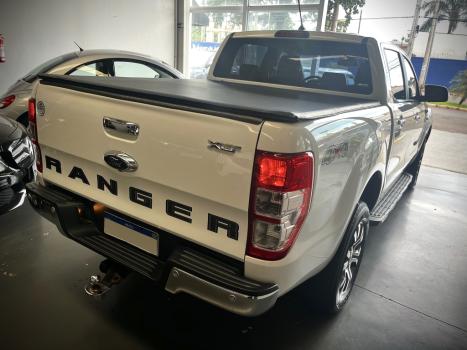 FORD Ranger 3.2 20V XLT 4X4 CABINE DUPLA TURBO DIESEL AUTOMTICO, Foto 12