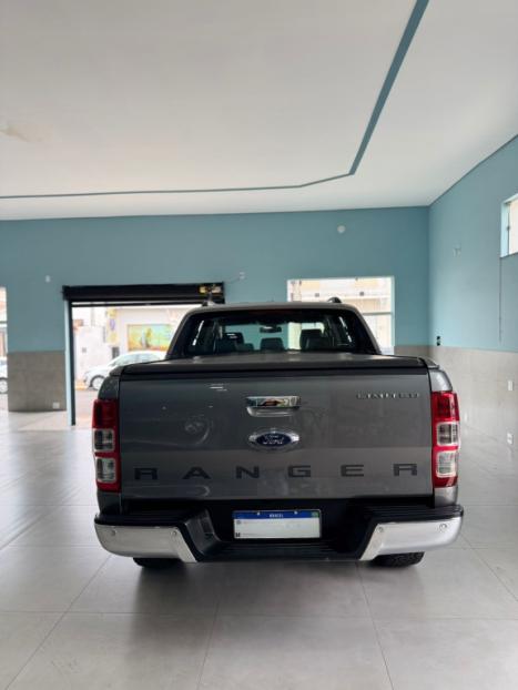 FORD Ranger 3.2 20V CABINE DUPLA 4X4 LIMITED TURBO DIESEL AUTOMTICO, Foto 4