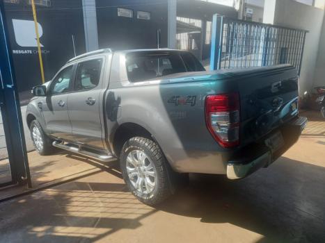 FORD Ranger 3.2 20V CABINE DUPLA 4X4 LIMITED TURBO DIESEL AUTOMTICO, Foto 3