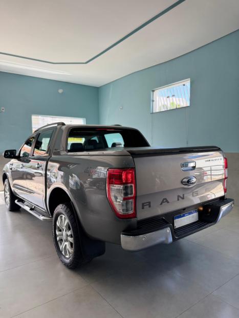 FORD Ranger 3.2 20V CABINE DUPLA 4X4 LIMITED TURBO DIESEL AUTOMTICO, Foto 6