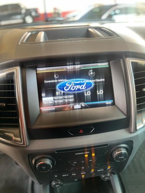 FORD Ranger 3.2 20V XLT 4X4 CABINE DUPLA TURBO DIESEL AUTOMTICO, Foto 8