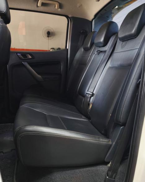 FORD Ranger 3.2 20V CABINE DUPLA 4X4 LIMITED TURBO DIESEL AUTOMTICO, Foto 10