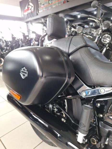 HARLEY DAVIDSON Sport Glide 1800 FLSB, Foto 22