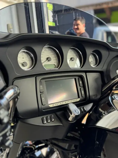 HARLEY DAVIDSON Street Glide FLHX 1800, Foto 5