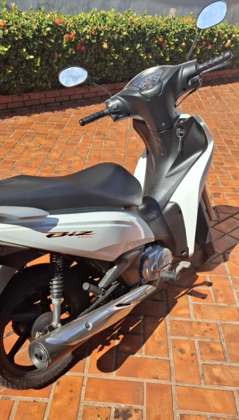 HONDA Biz 110 I , Foto 3