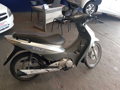 HONDA Biz 125 ES, Foto 4