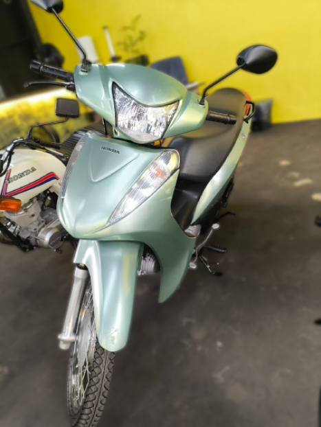 HONDA Biz 125 ES, Foto 4