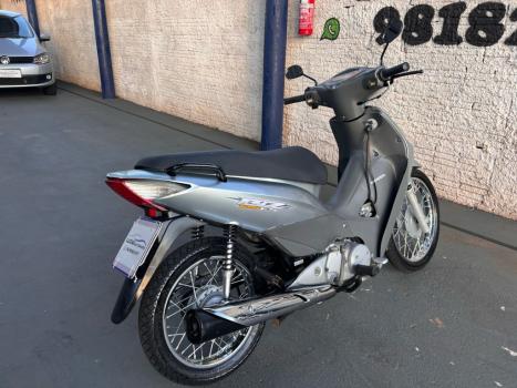 HONDA Biz 125 ES, Foto 10