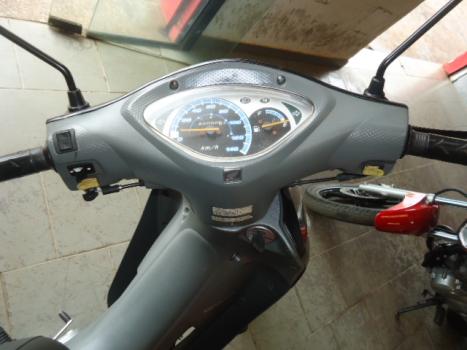 HONDA Biz 125 ES, Foto 3