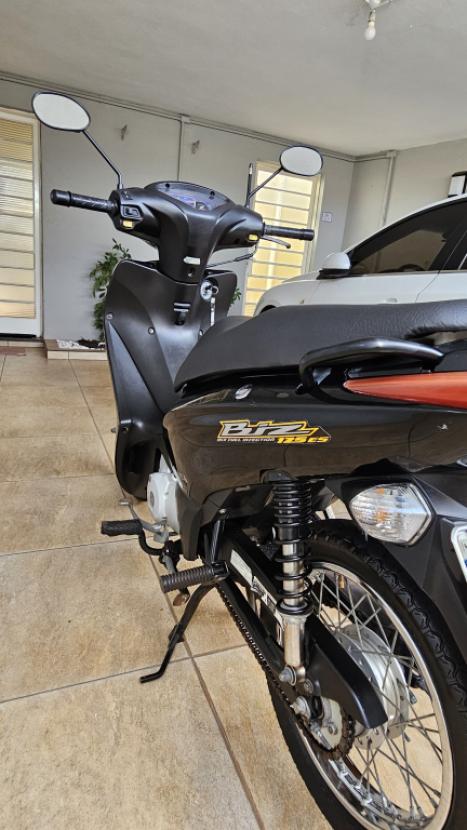 HONDA Biz 125 ES, Foto 2