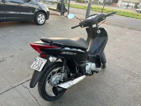 HONDA Biz 125 ES, Foto 3