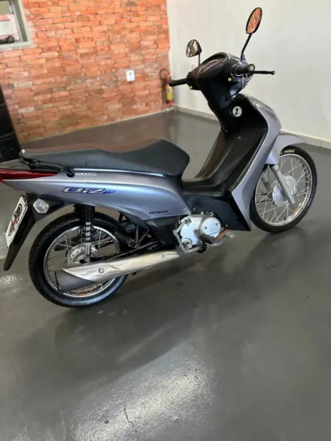 HONDA Biz 125 ES, Foto 7