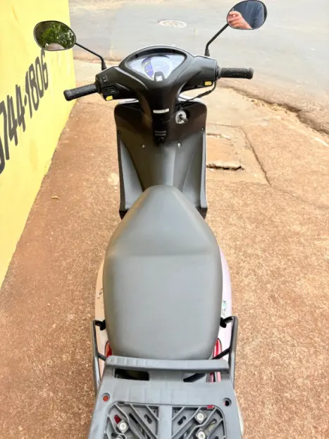HONDA Biz 125 ES, Foto 5