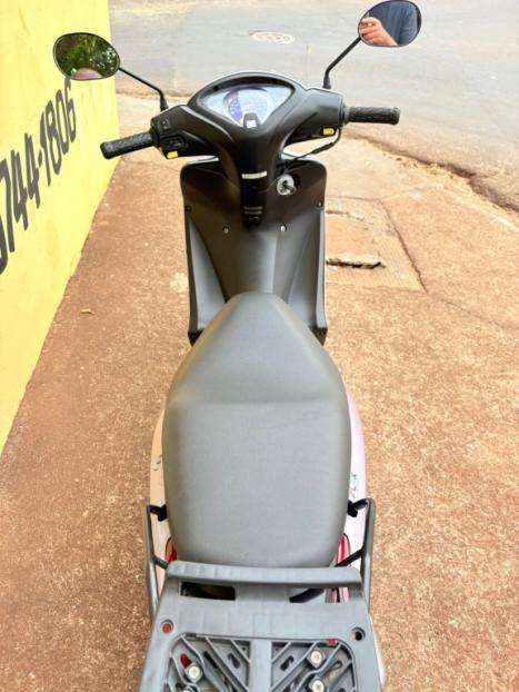 HONDA Biz 125 ES, Foto 3