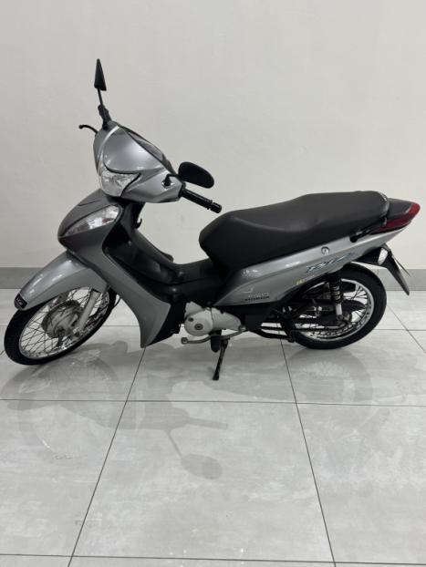 HONDA Biz 125 ES, Foto 3