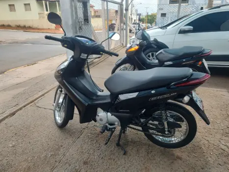 HONDA Biz 125 ES FLEX, Foto 2