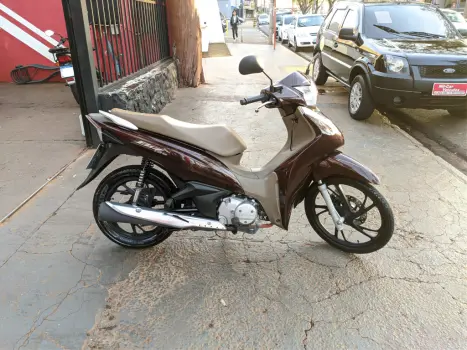 HONDA Biz 125 EX, Foto 3