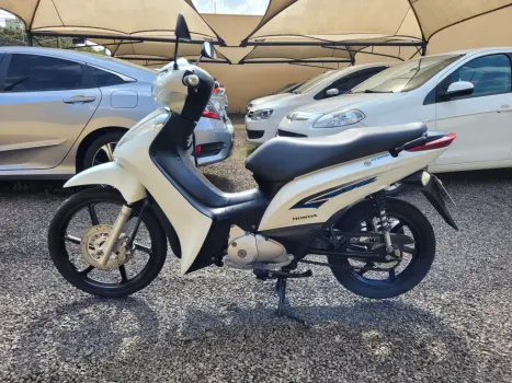 HONDA Biz 125 EX, Foto 4