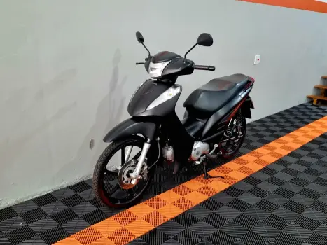 HONDA Biz 125 EX, Foto 5