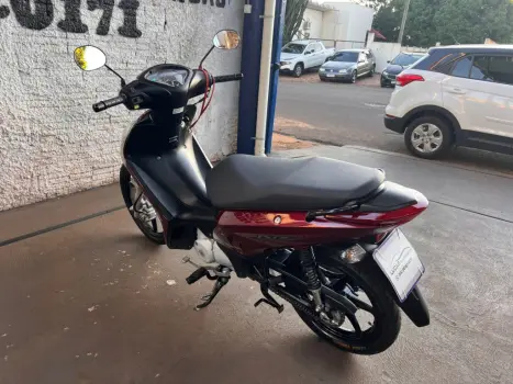 HONDA Biz 125 EX, Foto 9