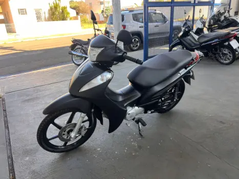 HONDA Biz 125 EX, Foto 8