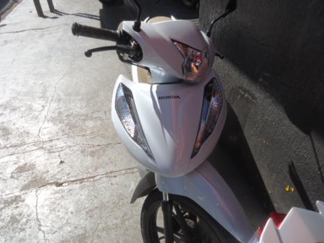 HONDA Biz 125 EX, Foto 3