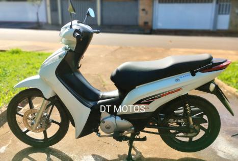 HONDA Biz 125 EX, Foto 2