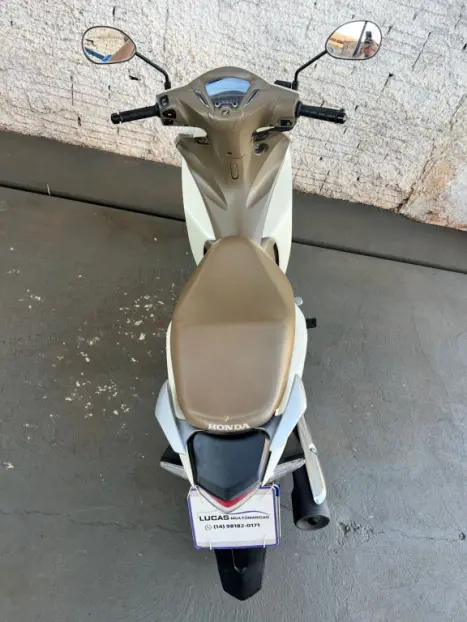 HONDA Biz 125 EX, Foto 6