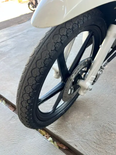 HONDA Biz 125 EX, Foto 9