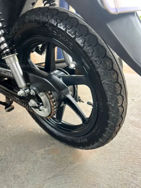 HONDA Biz 125 EX, Foto 9