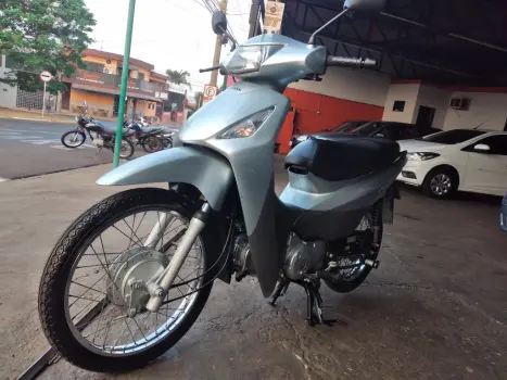 HONDA Biz 125 KS, Foto 2