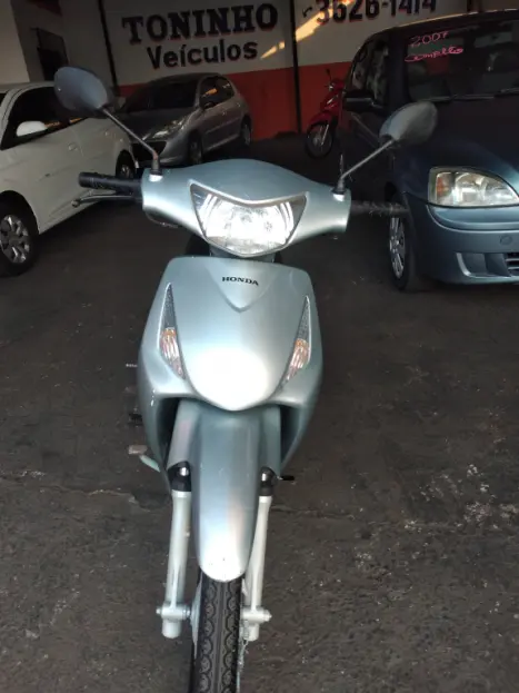 HONDA Biz 125 KS, Foto 8