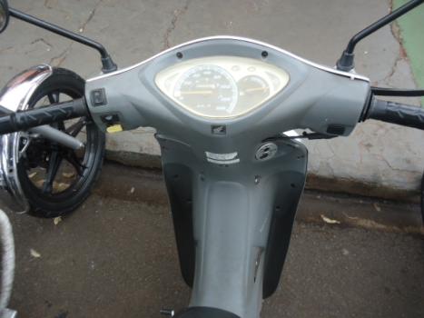 HONDA Biz 125 KS, Foto 3